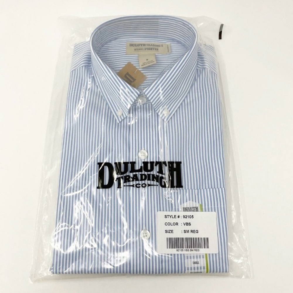 NEW Duluth Trading Wrinklefighter Button Down Shirt Men's Size S Blue Stripe